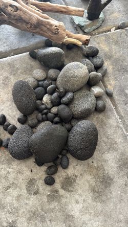 Smooth Aquarium Lava Rock