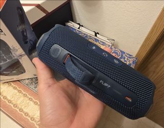 JBL  FLIP7