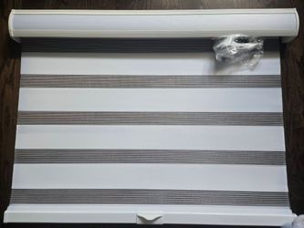 4 - 34 x 72 white zebra blinds