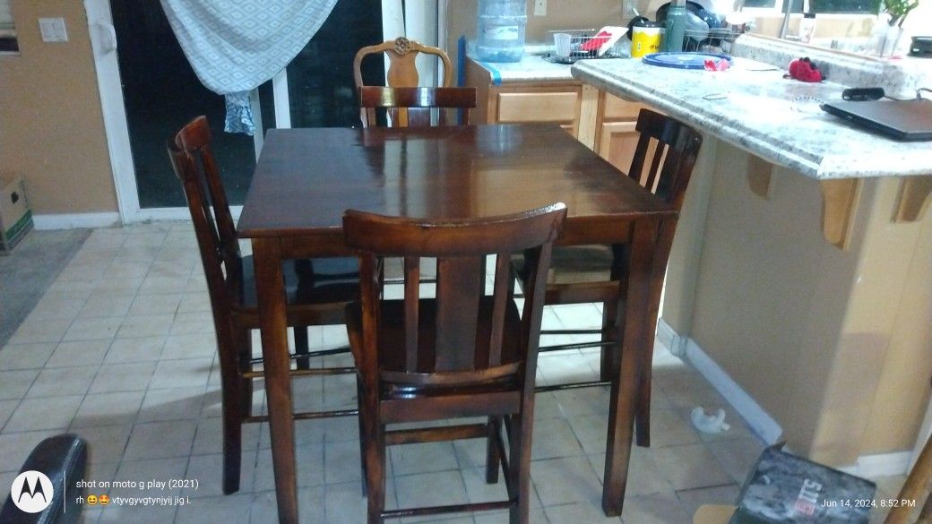 Height Dining 4 Chairs