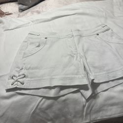 Cache White Shorts 