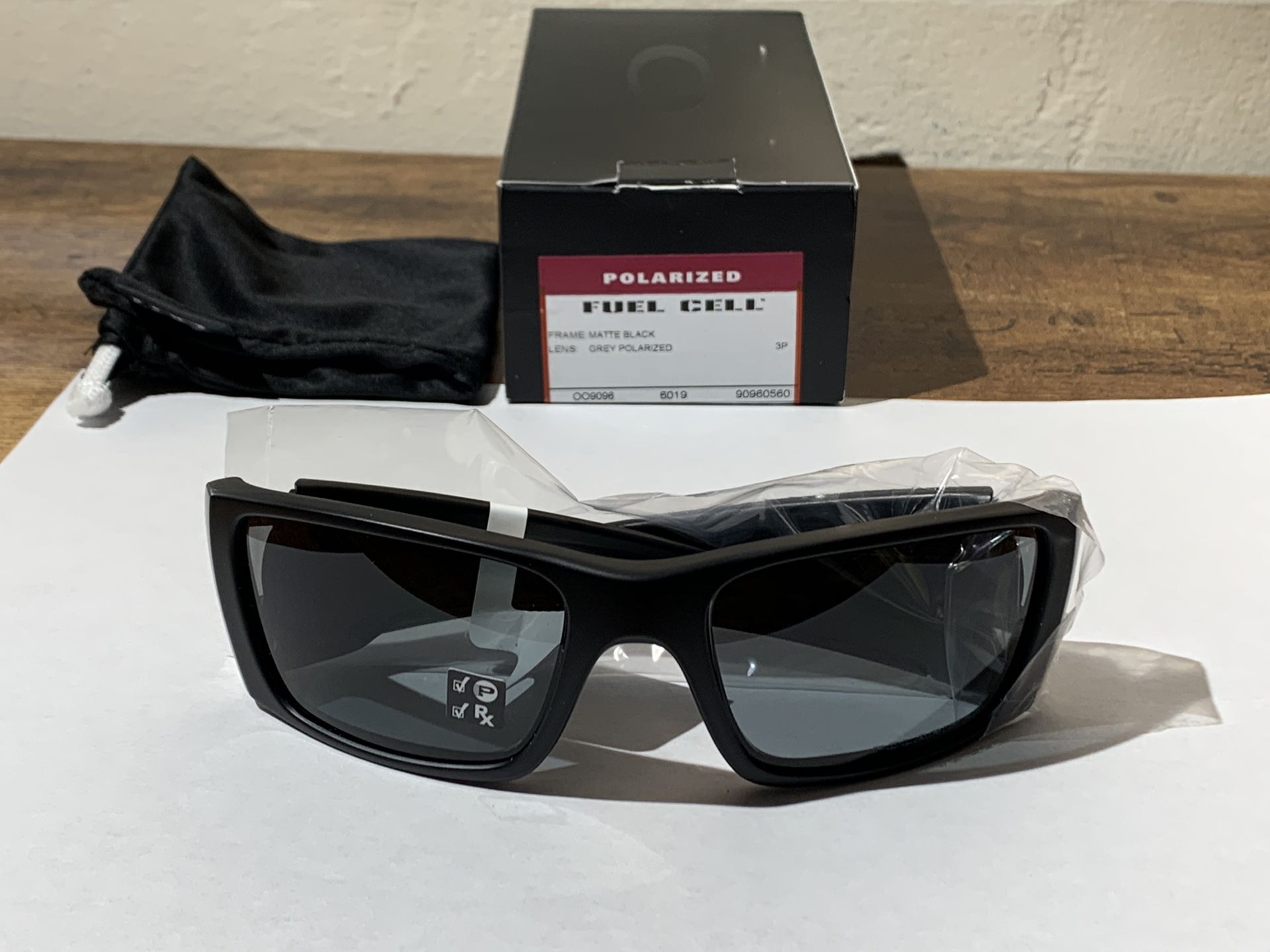 New! Oakley Fuel Cell Polarized Sunglasses
