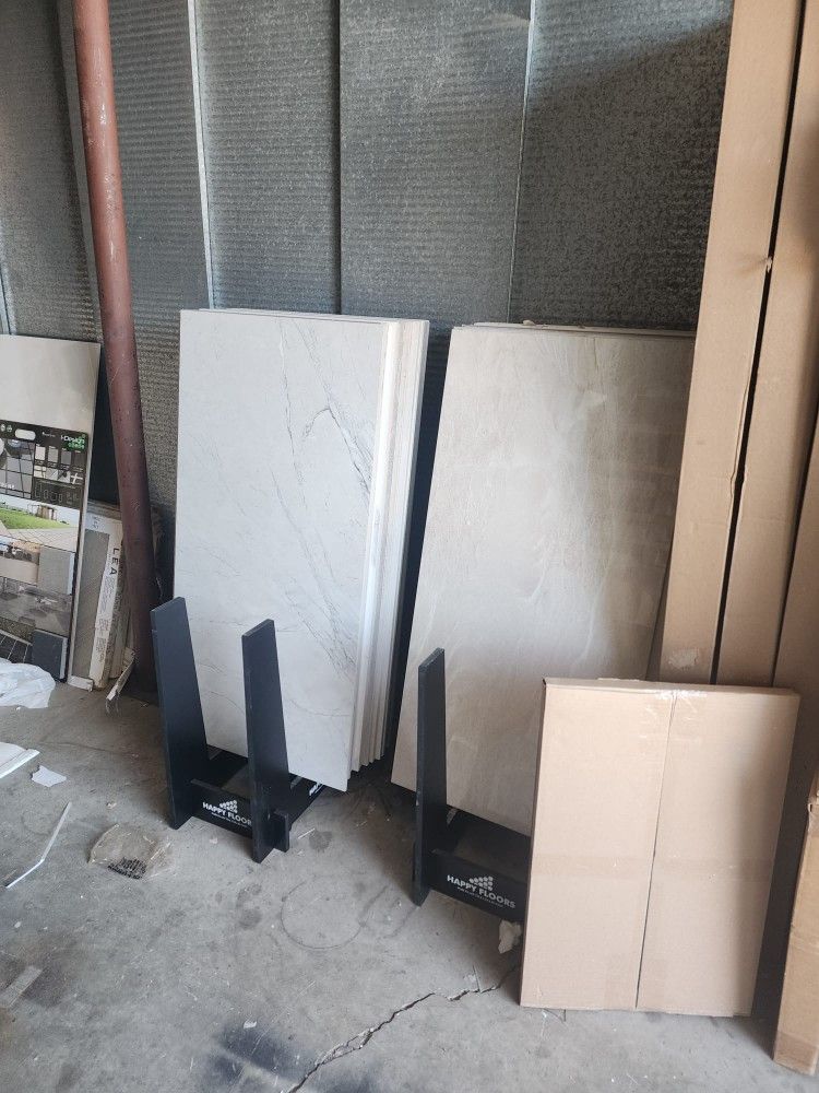 Free Tile Free Must Go Today Thursday 5th At The Storages Cubesmart