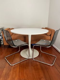 MCM dining room table and 2 chairs