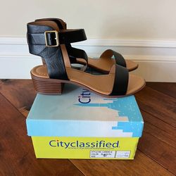 Peep Toe Heeled Sandals 