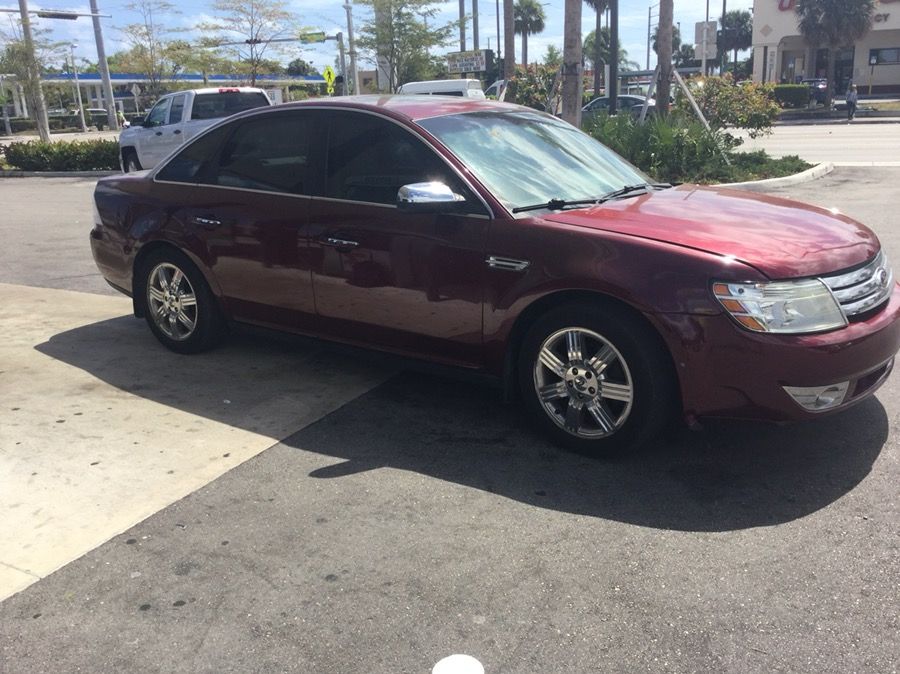 2009 ford sedan (smooth clean and fast)