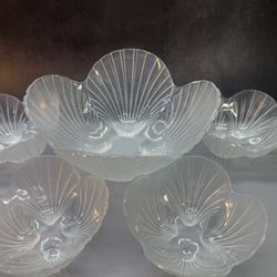 Gorgeous (5) Piece Vintage Mikasa Crystal  1980's Frosted Glass Scallop Seashell Salad Bowl Set - (1) 10" Bowl & (4) 6" Bowls - Great Condition. 