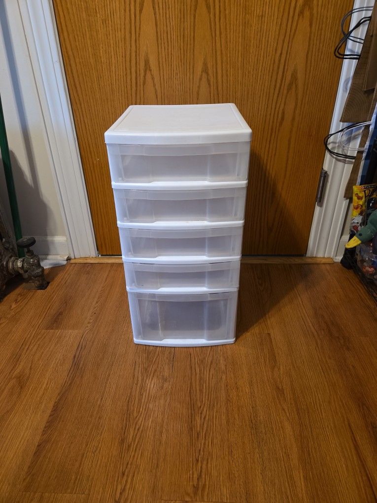 Plastic Storage Bin