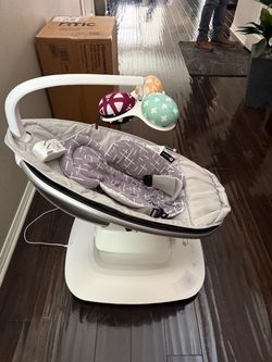 Newborn swing