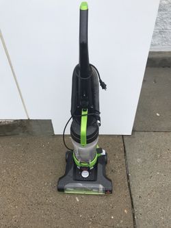 Bissell Force Power Vacuum