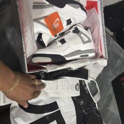 White Cement Jordan 4 