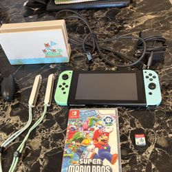 Nintendo Switch Animal Crossing Edition + 3 Games Bundle