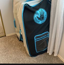 Body glove performer, 11 foot paddleboard