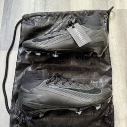 Brand new black Nike Mercurial Zoom Superfly 10 Elite FG size 9.5