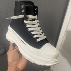 Alexander McQueen Treadslick Boots 