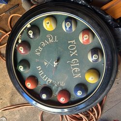 Cosas para mesa de billar.