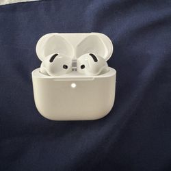 Apple AirPods 4