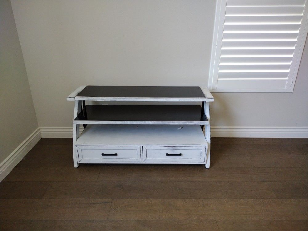 TV Rack