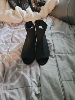 Women's Shoes Size 6.5