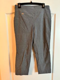 Alfani Gray Capri - Size 8