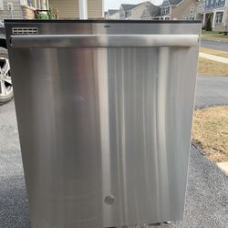 GE Dishwasher - stainless steel - Runs Great!