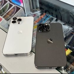 iPhone 13 Pro Max Unlocked / Desbloqueado 😀 - Different Colors Available