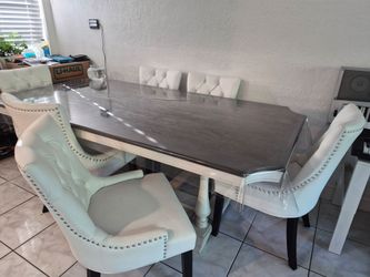 Dining Table and Chair Set