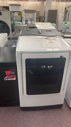 Samsung 7.4 cu. Ft. Vented Smart Electric Dryer with Steam Sanitize plus in White
