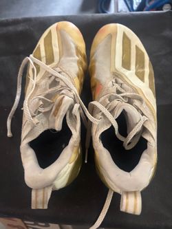 Adidas football shoes size 9
