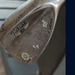 Titleist 54 * Sand Wedge Golf Club