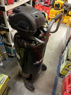 Husky air Compressor 20 gallón