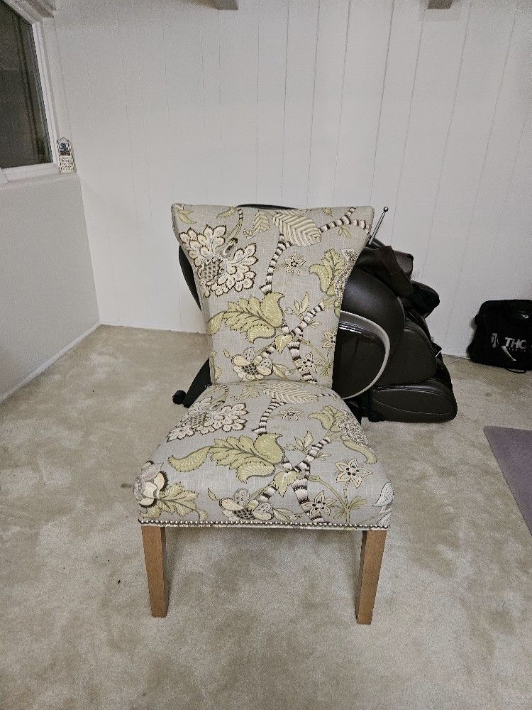 Grey & Green Floral Print Chair