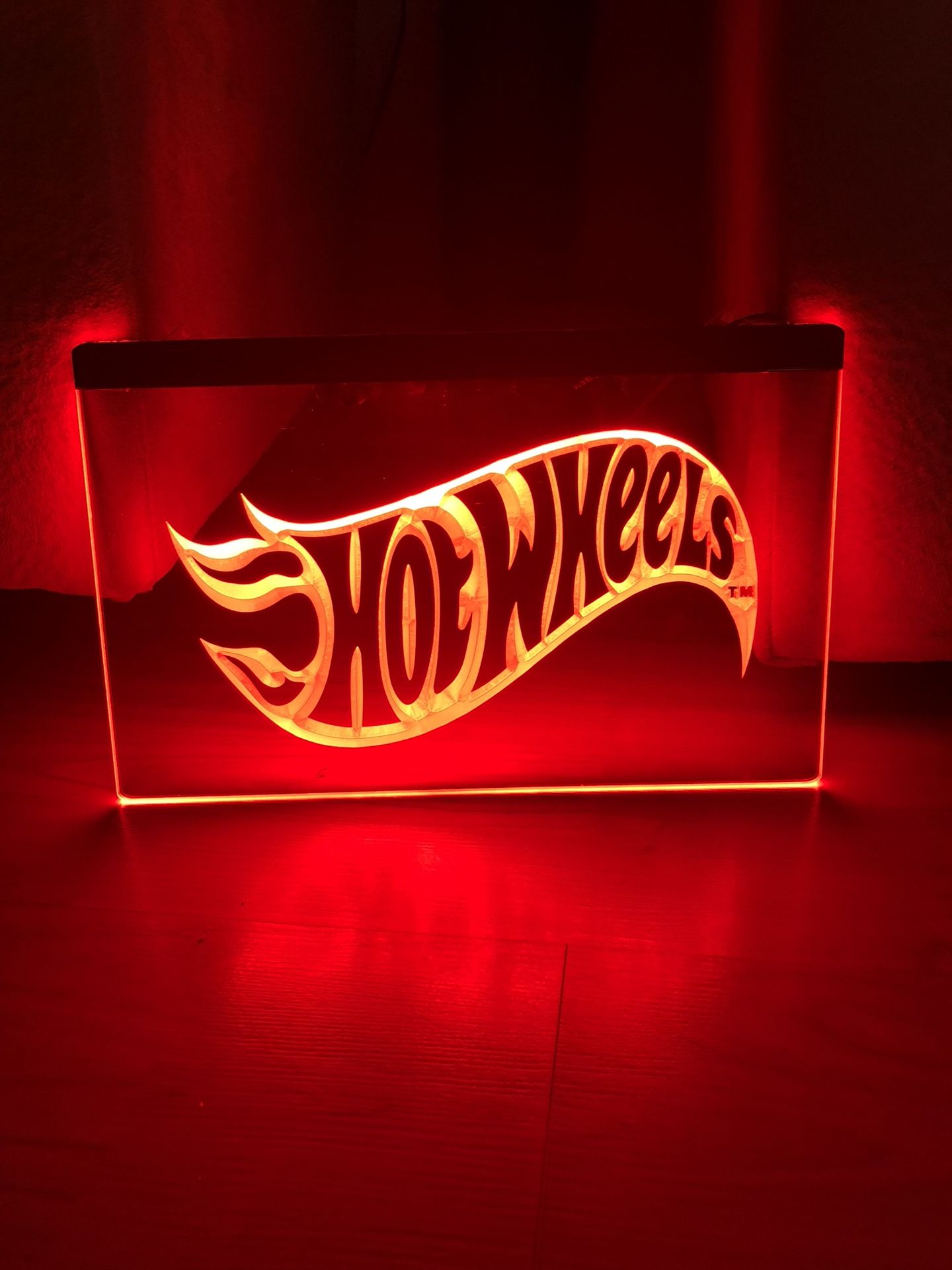 HOT WHEELS LED NEON RED LIGHT SIGN 8x12