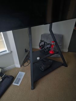 Fitueyes tv stand x 2