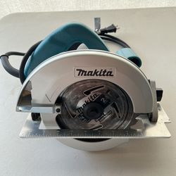 Makita Circular Saw