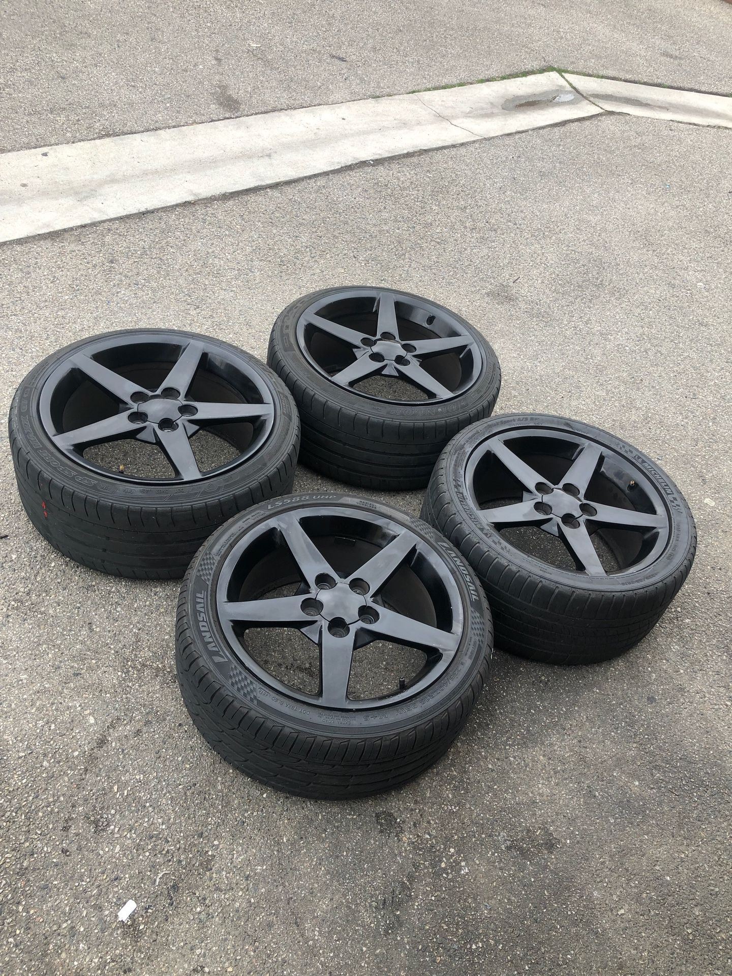 Corvette C6 gloss black wheels rims and tires