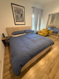 King Bed with Storage