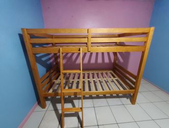 Moving sale