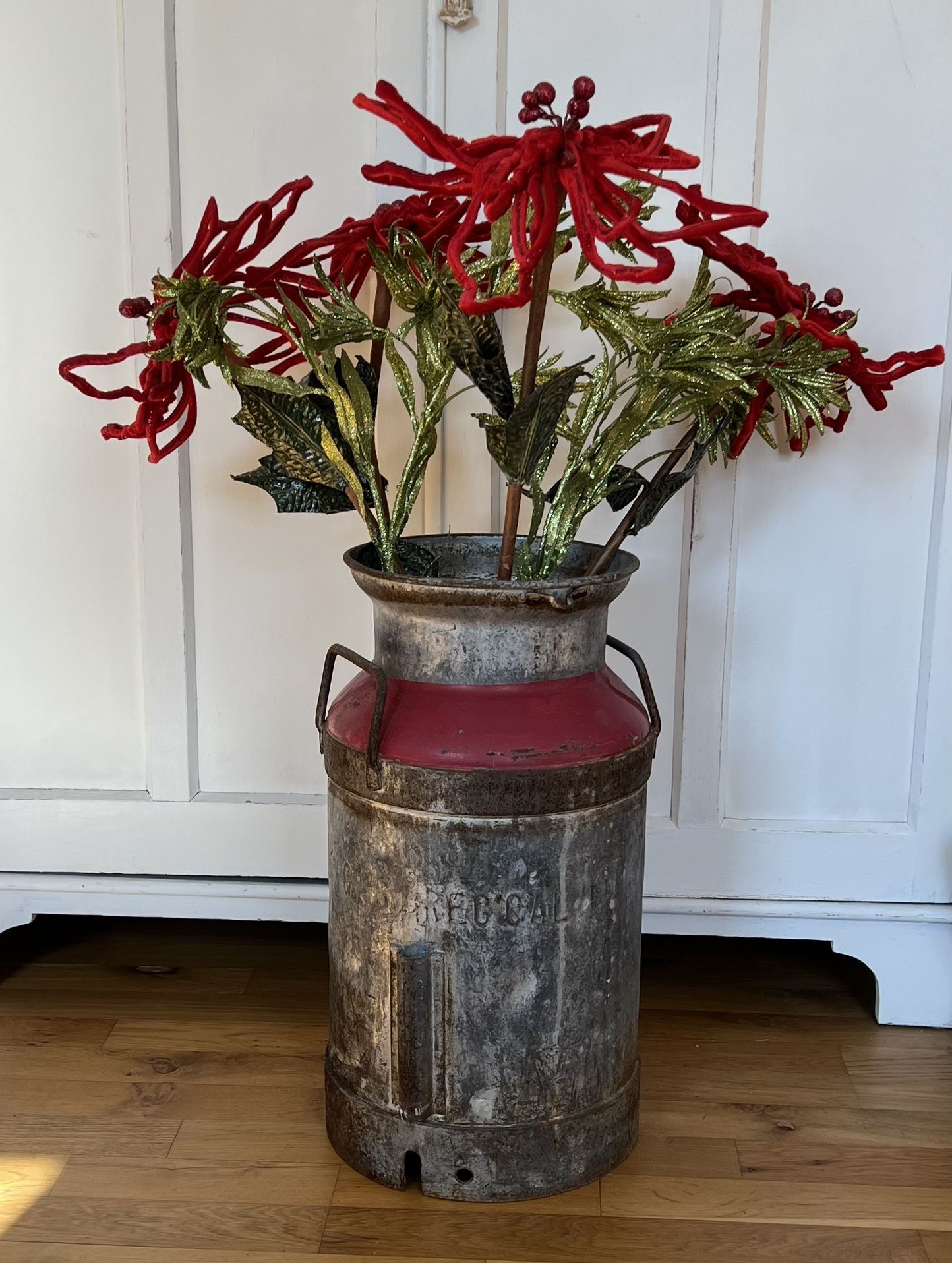 Vintage Metal Milk Jug/Can