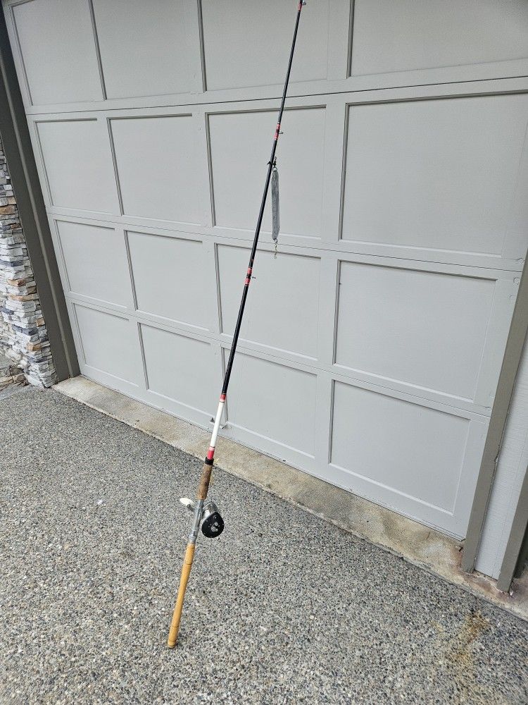 7 Ft Master Pacific Striker