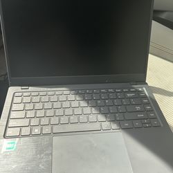 Need gone : INTEL INSIDE LAPTOP