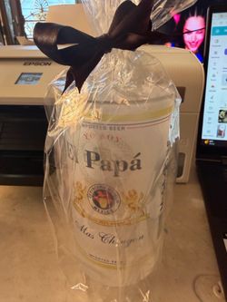 16 OZ Beer Frosted Beer MUG- Papa Chingón
