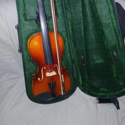 Vintage Violin With Case