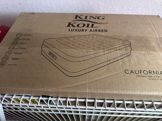 King Koil Luxury Airbed California King 84x72x20 Built-In Pump Open Box