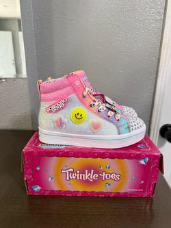 Skechers size 13.5 kids