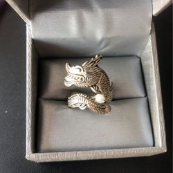 Ring ( Dragon )