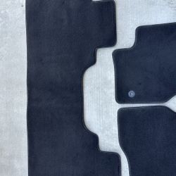 OEM F250 Limited Carpet Truck Mats New Condition - Dark grey