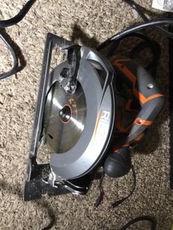 Ridgid 7 1/4” Corded Circular Saws on-SALE! Only 45 Each this weekend 💥👍🏽