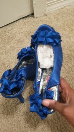 ROYAL BLUE HEELED SANDALS