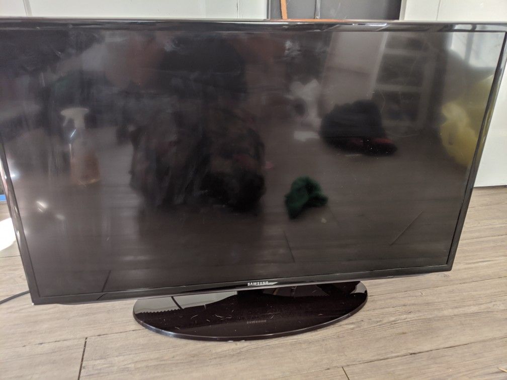 Samsung UN40H5201AF Smart TV